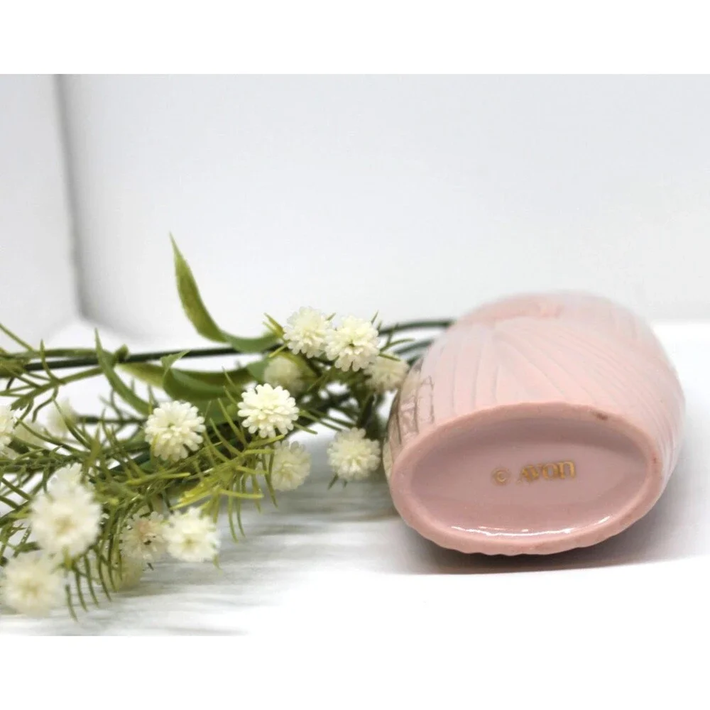 1980s AVON Gift Collection Fluted LILAC Porcelain Bud Vase Thin 6